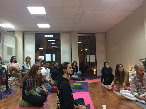 Ama Centro de Yoga Las Palmas : Yoga en Las Palmas