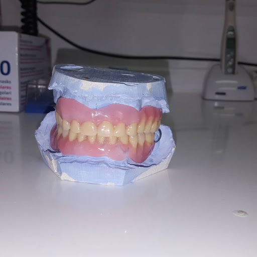 Clinica Dental Fernández Miranda