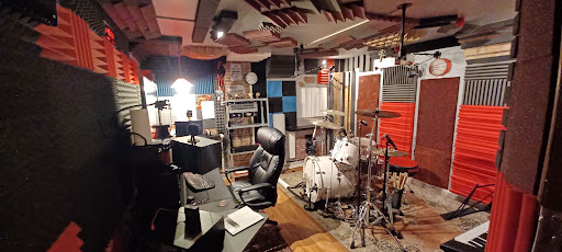 Mustango Studio