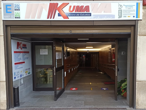 Centro de Estudios Kuma "Avda. Marítima" Oposiciones - Cursos Gratis