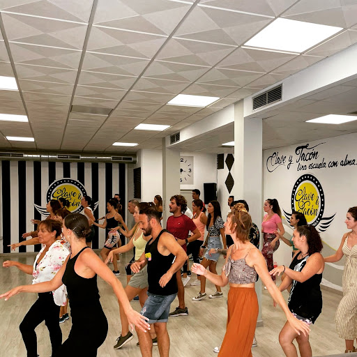 Escuela De Baile Clave y Tacón Las Palmas (Bachata, Salsa y mucho más)