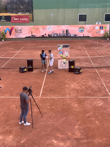 Club Tamarasit Tenis-Pádel Y Cafetería